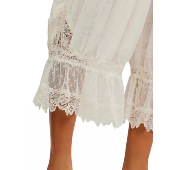 Free People Forever Young Sleep Capri Pants Ivory Lace Trim XS New With Tags - Picture 16 of 16